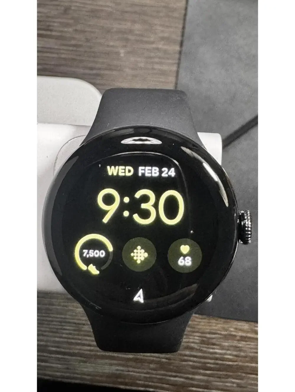 Pixel Watch 2 - Premium Smartwatch
